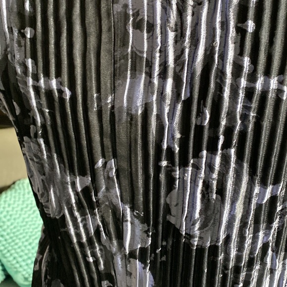 Armani Colllezioni Jacket size 10 - Picture 9 of 13